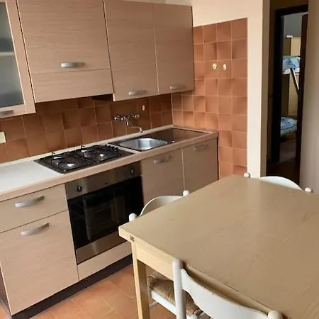 4 Posti Con Piscina Balcone E Bbq *